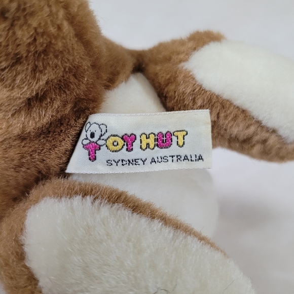 Vintage Kangaroo and baby with bowtie Toy Hut Australian plush - Picture 8 of 10